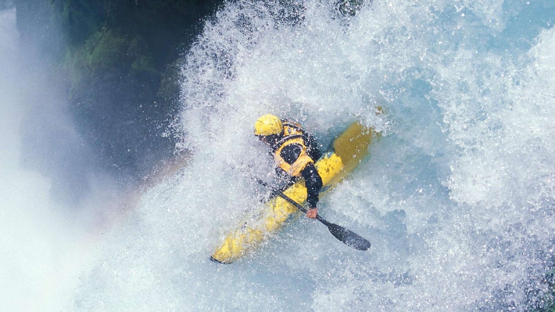 雷霆单节风暴击溃北京,美加墨世界杯焦点战预演新格局